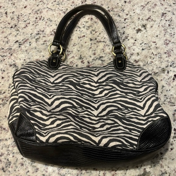 Tommy Hilfiger Black Zebra Stripe Purse - Picture 2 of 7